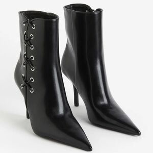H&M Women's Vegan Leather Lacing Detail Heeled Ankle Boots Black Size EU 40.